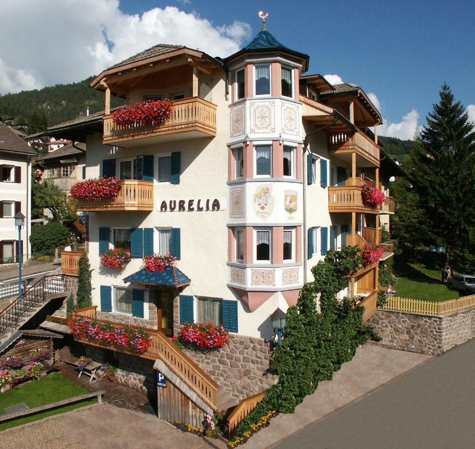 Aurelia Hotel *